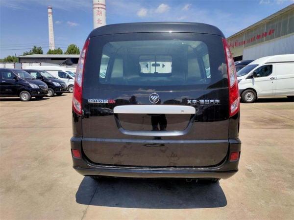 福田G5殡仪车