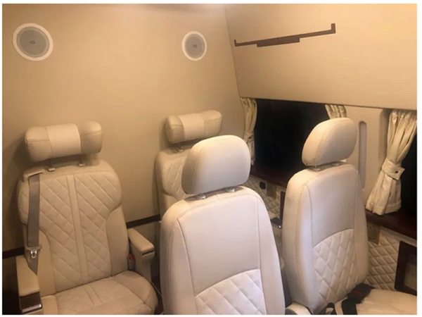 福特新世代V348应急指挥车