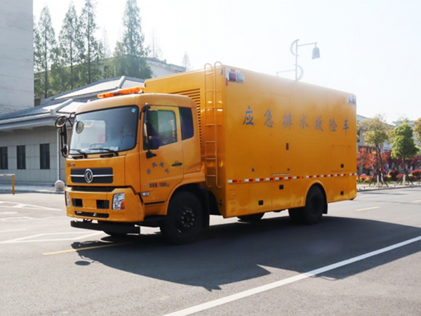 东风天锦应急排水抢险车