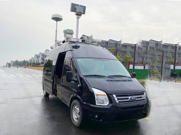 福特新世代V348指挥车