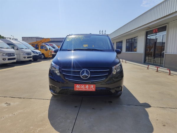 奔驰威霆殡仪车