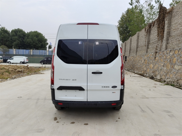 福特V362殡仪车