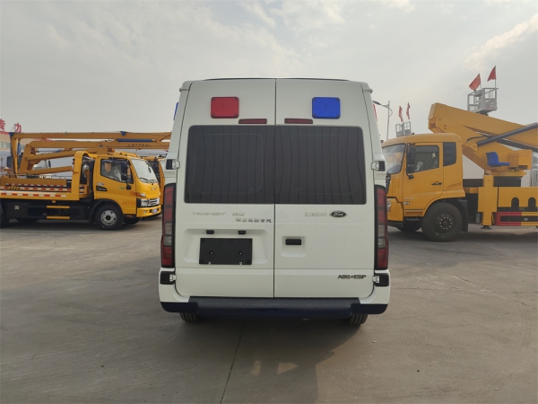 福特V348囚车