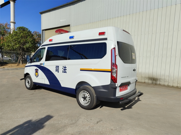 福特V362囚车