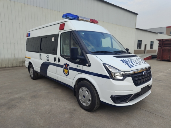 福特V348囚车